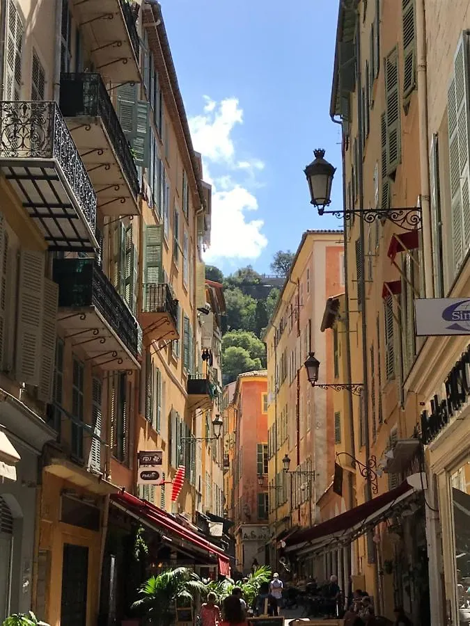 Spacious And Bright Flat Close To The Beach : Heart Of Old Nice 0*,