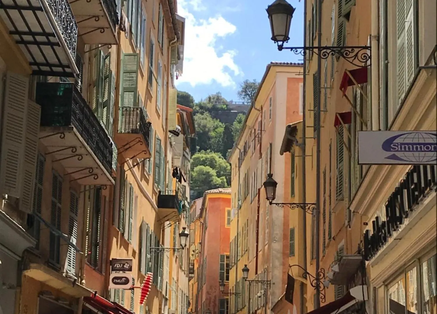 Spacious And Bright Flat Close To The Beach : Heart Of Old Nice 0*,  France